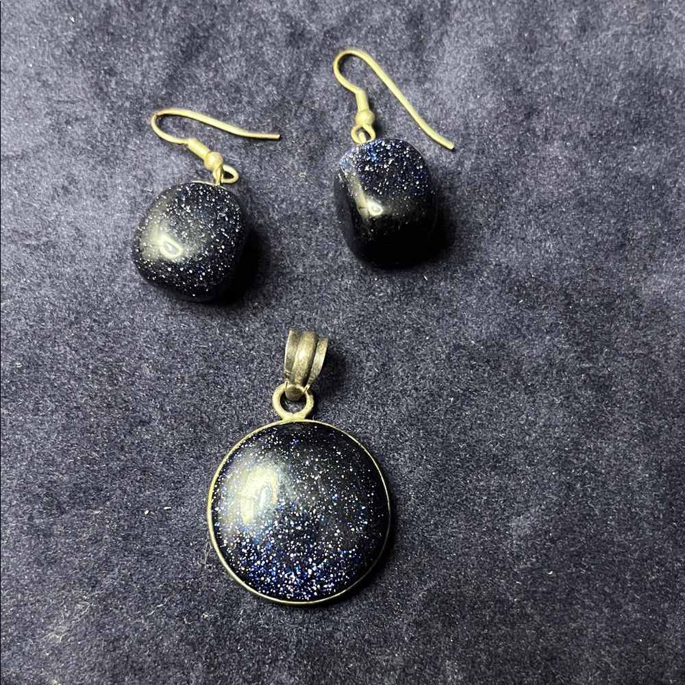 Elegant Blue Goldstone and Silver Jewelry Set